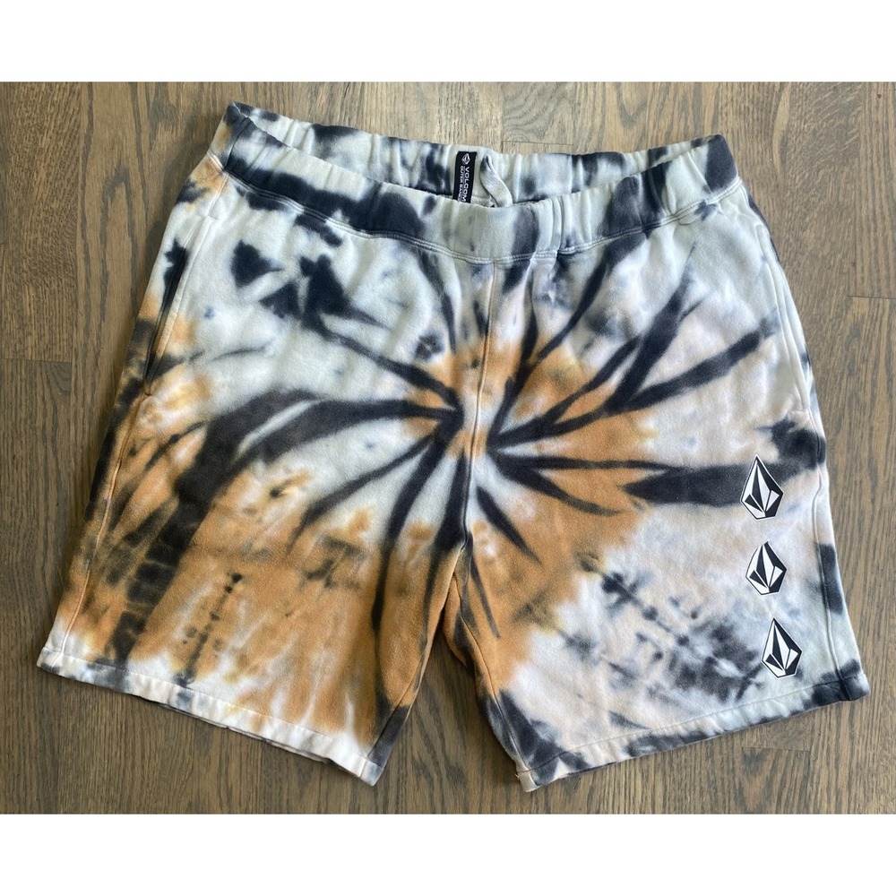 Volcom Outer Banks Netflix Tie Dye Shorts Sweat Fleece Size Large